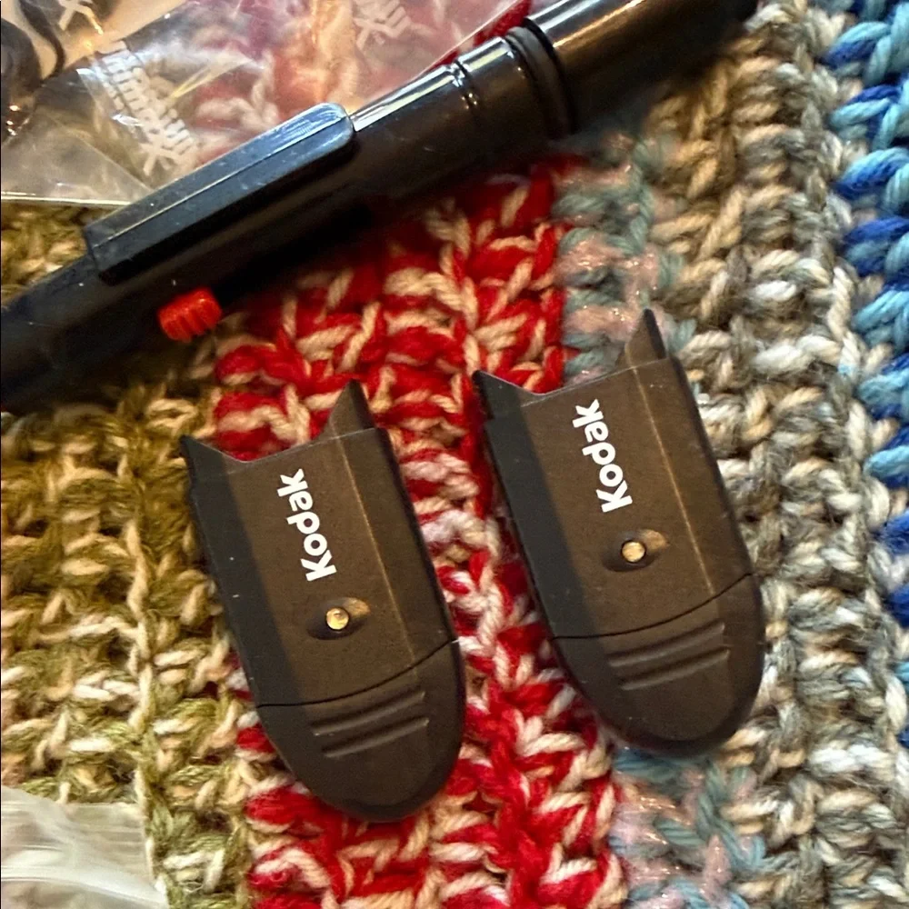 Ultimate Camera Accessory Kit - Picture 8 of 9